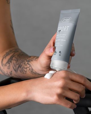 🩶Sport Up – krém, který zvládne i tvé tempo! Po sportu, po práci nebo prostě kdykoli, když máte pocit, že si ruce a nohy...